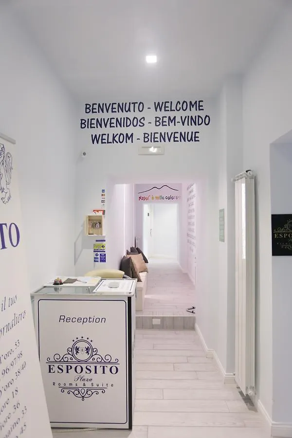Guest house Esposito Plaza- Rooms & Suite Naples Italy